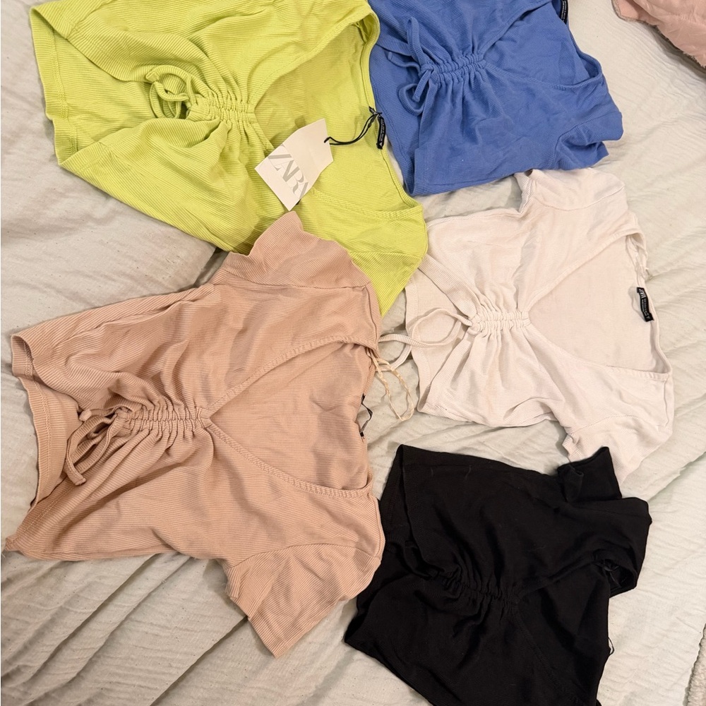 Zara Black Ruched Drawstring V-Neck Crop Top - Picture 4 of 4